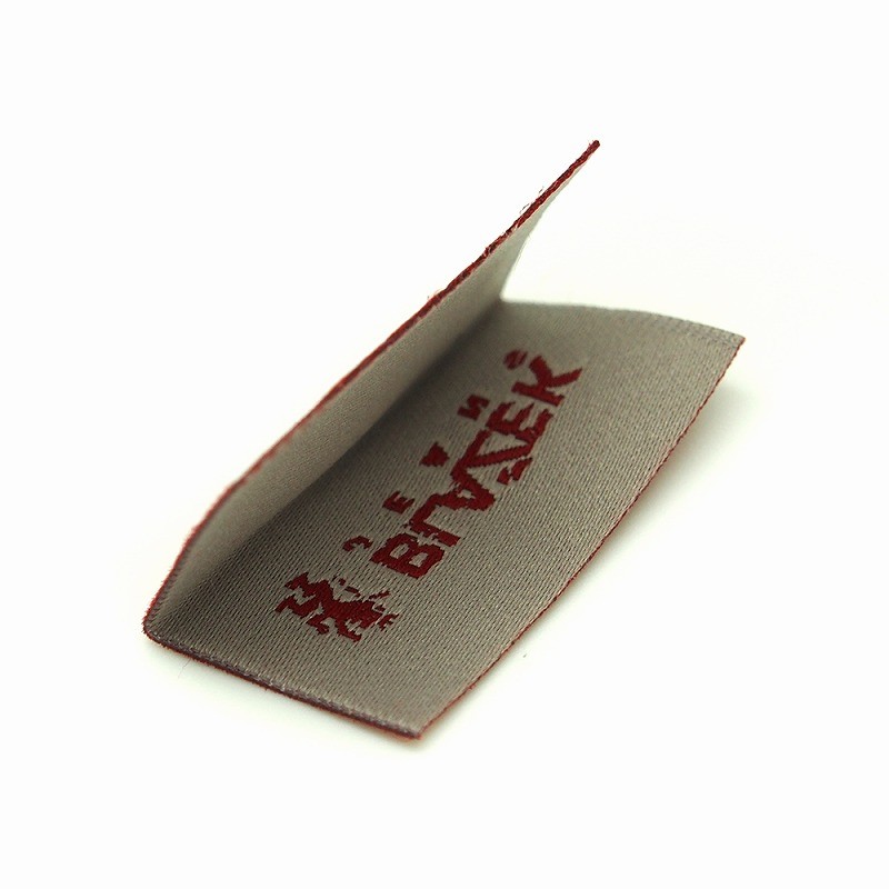 怎么控制織嘜布標(biāo)的品質(zhì)？